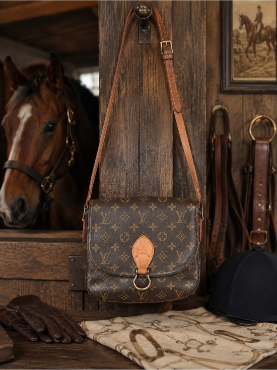 Louis Vuitton Handbags - Louis Vuitton Monogram Saint Cloud GM Shoulder Bag with COA 1991 TH0931